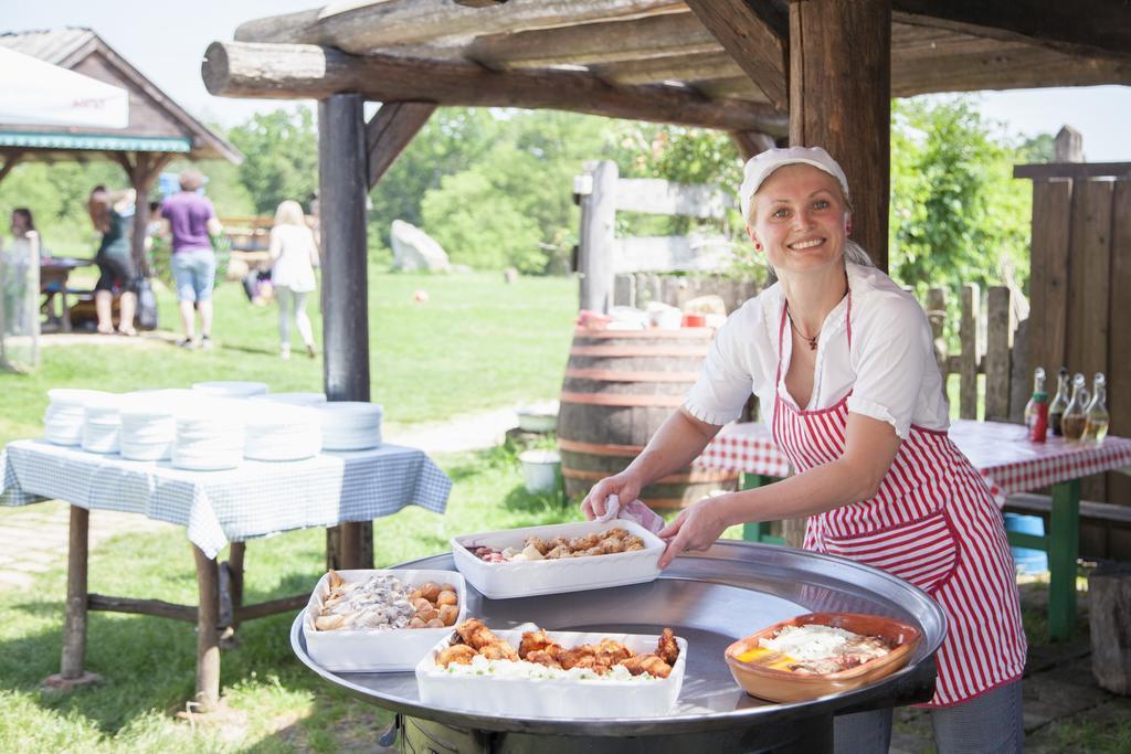 Pension Kezele Graberje Ivanićko Esterno foto