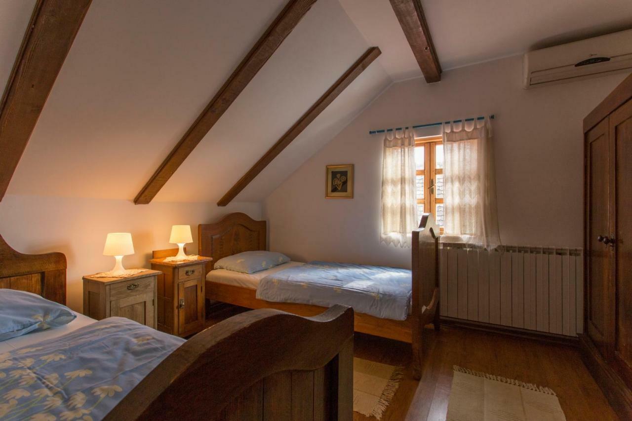 Pension Kezele Graberje Ivanićko Esterno foto